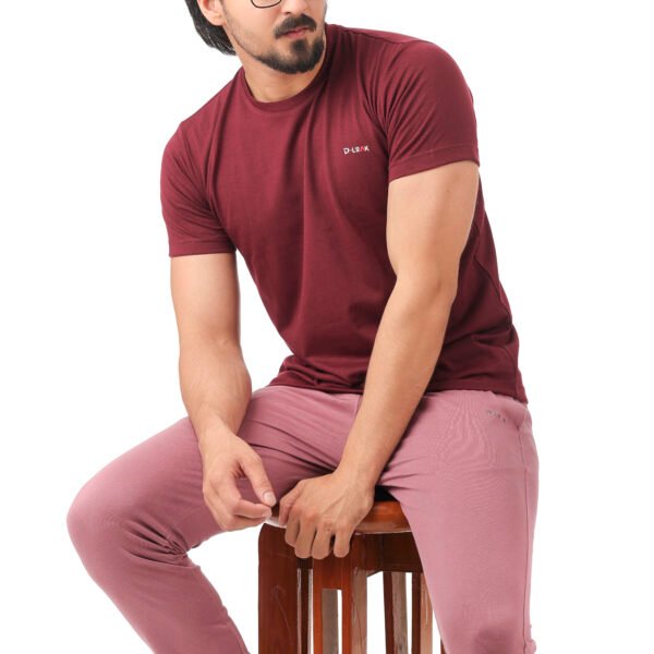 D-LoAk Round Neck Tees